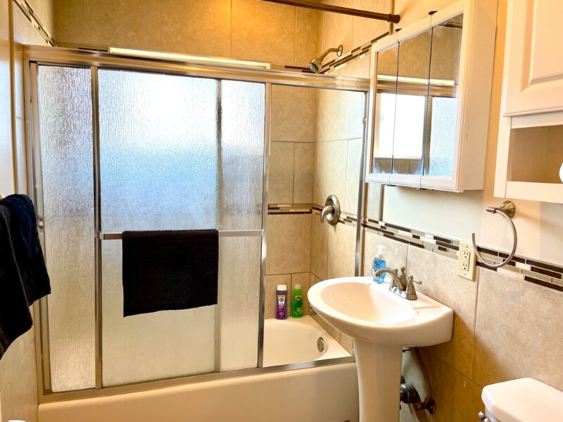 Building Photo - 4122 Gamma St