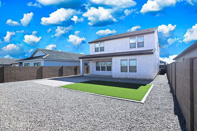 Building Photo - 7865 N 79th Ave