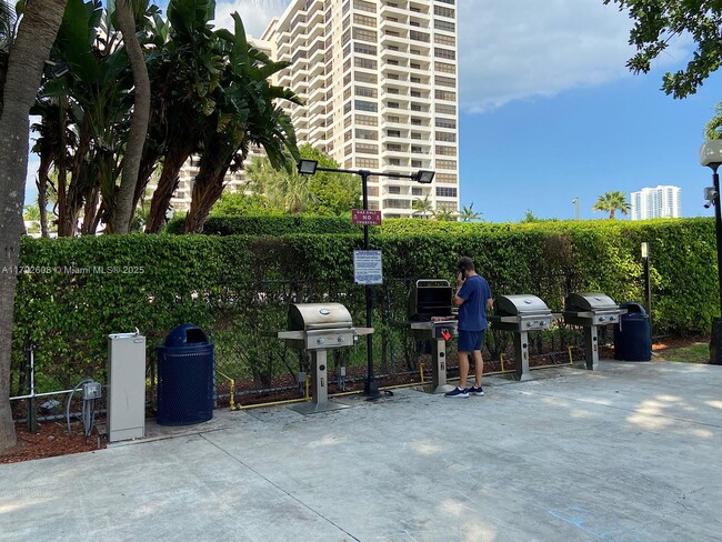 Building Photo - 500 Three Islands Boulevard