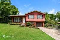 Building Photo - 3-Bedroom Home with Cozy Features