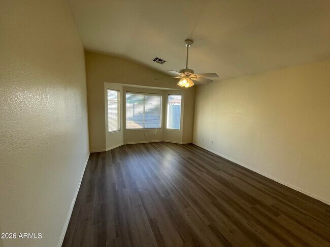 Building Photo - 3850 E Heather Ct