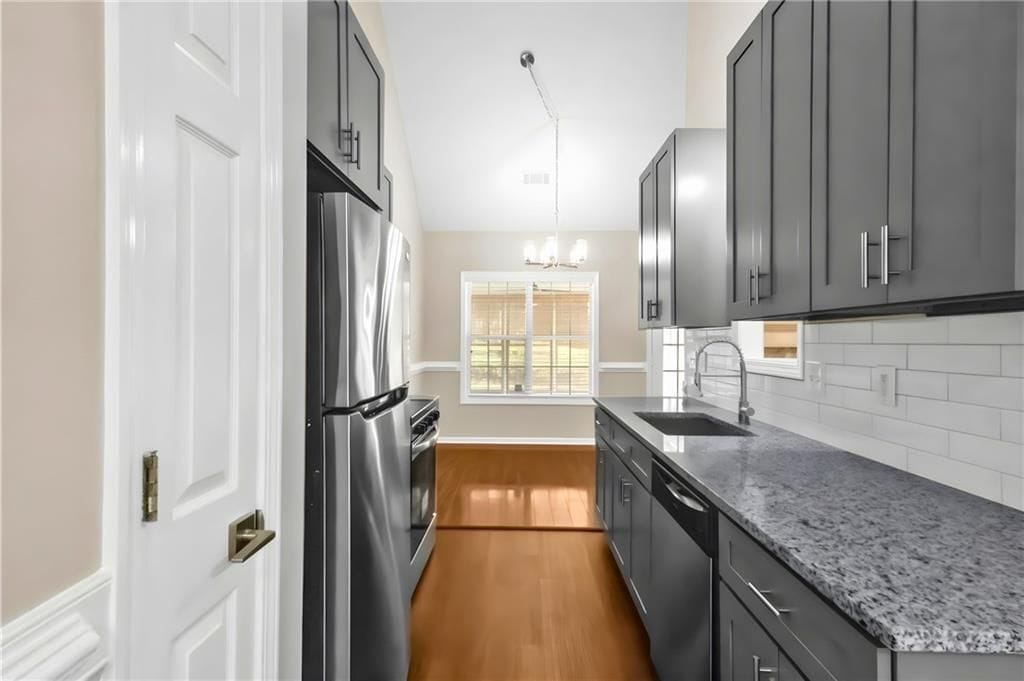 Building Photo - 125 York Ln