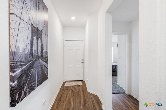 Building Photo - 107 Isaac Millsaps Trl