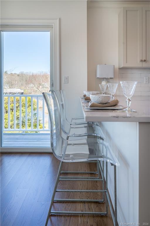 Building Photo - 201 Main St