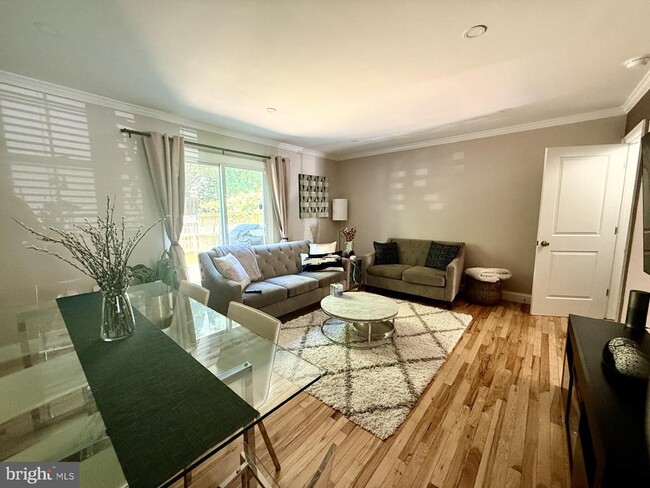 Building Photo - 14643 Keeneland Cir