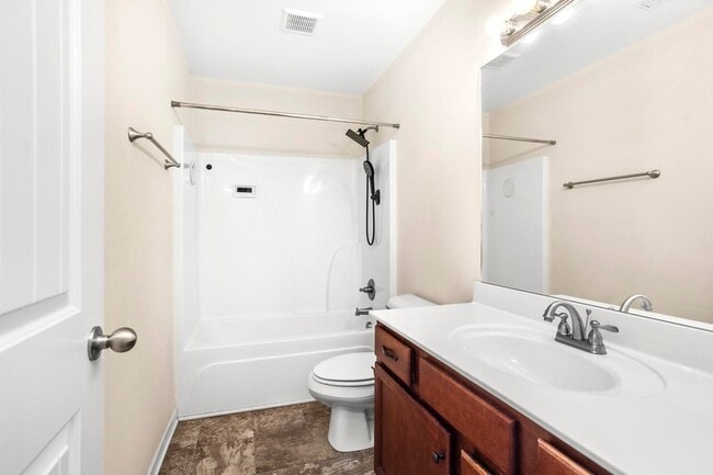 Building Photo - 1355 Macedonia Dr