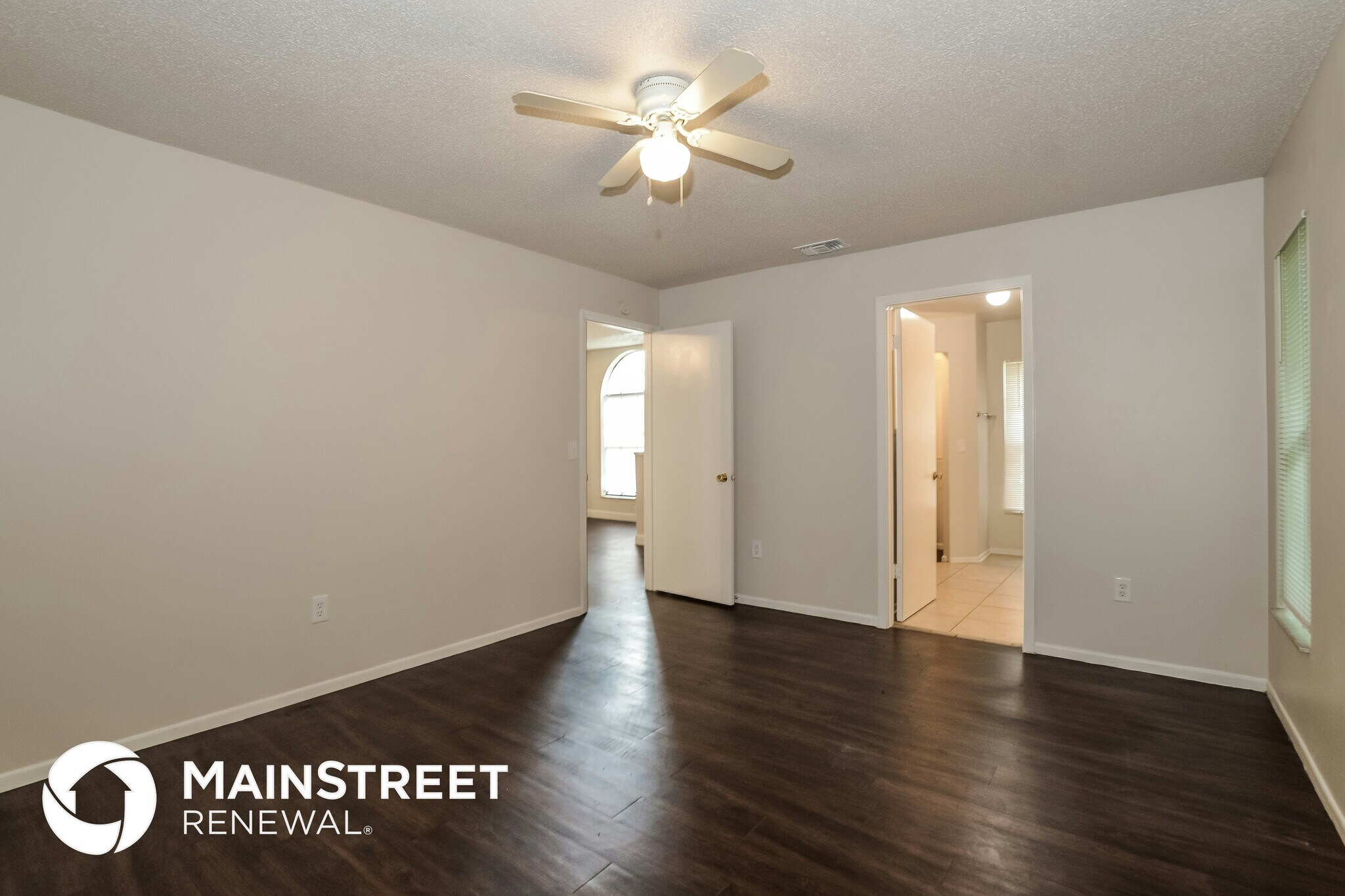 Building Photo - 2689 Windsor Heights St
