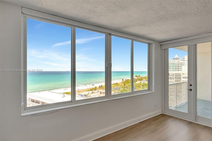 Building Photo - 5401 Collins Ave