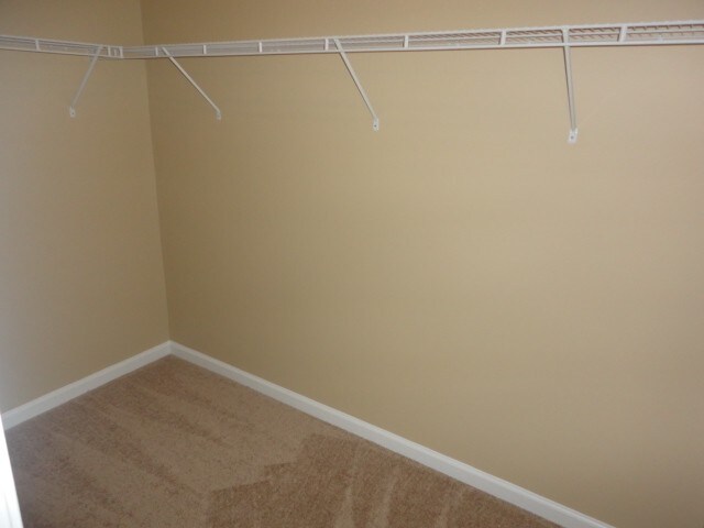 Building Photo - 2951 Aviator Cir