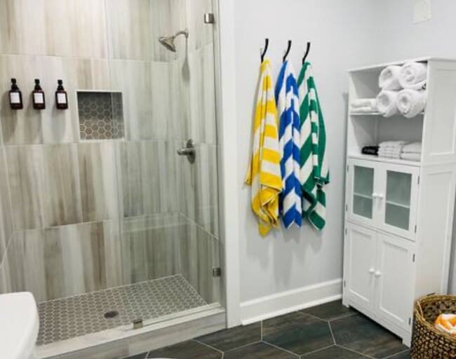 Building Photo - 2828 Church St