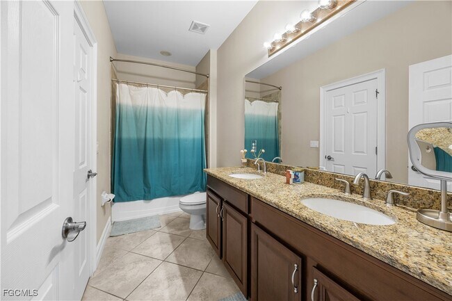 Building Photo - 8250 Sumner Ave