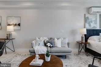 Building Photo - 1533 Ridge Ave