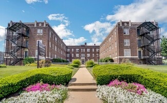 Building Photo - Marshall House Apartments