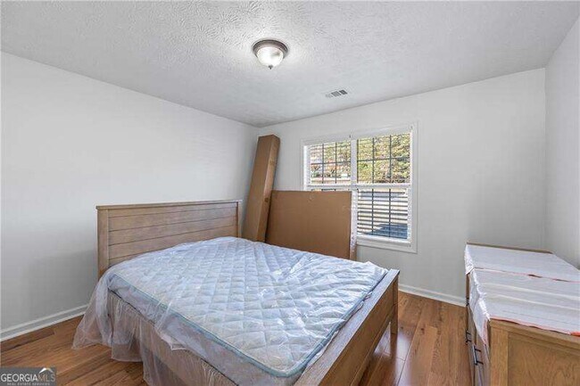 Building Photo - 367 Ayelsbury Ct