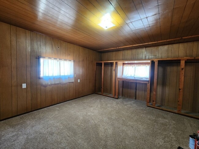 Building Photo - 3 Bedroom Home in Farmington NM 87402