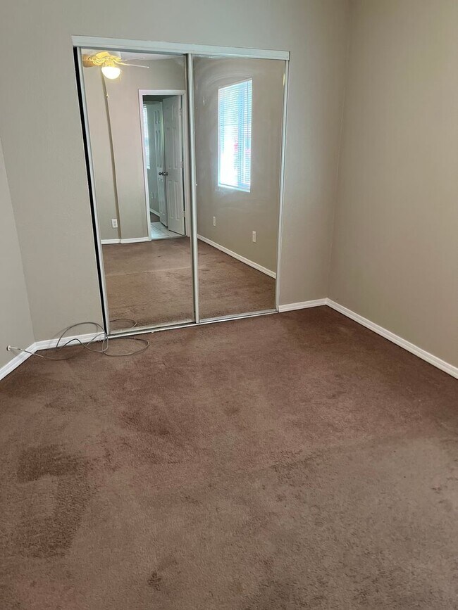 Building Photo - 4366-4368 Felton St