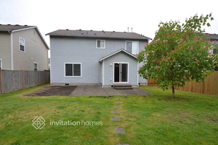 Building Photo - 13015 120th Ave E