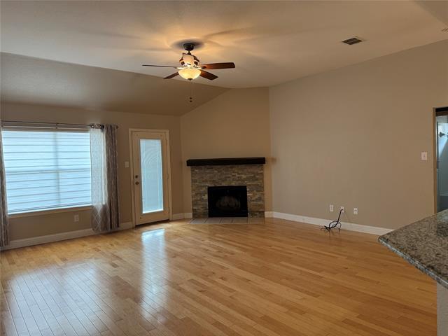 Building Photo - 4442 Sharpsburg Dr