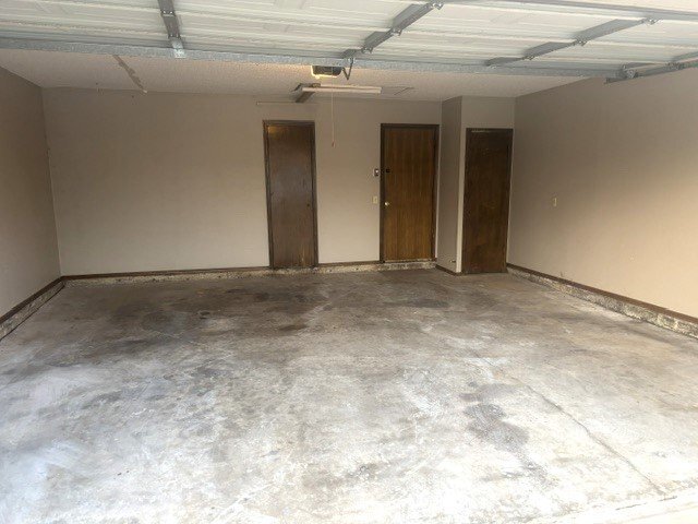 Building Photo - 2411 SW 90th St
