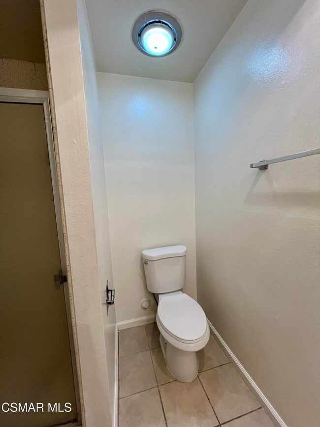 Building Photo - 28510 Conejo View Dr