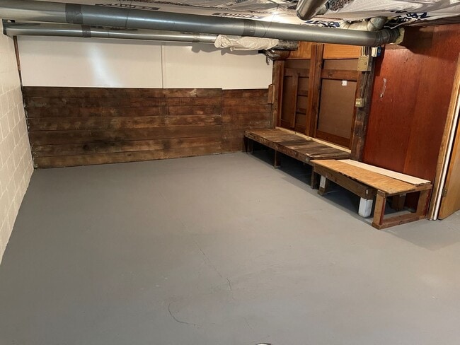 Building Photo - 4 BR/3.5 Bath Single Family Home in  Cumbe...