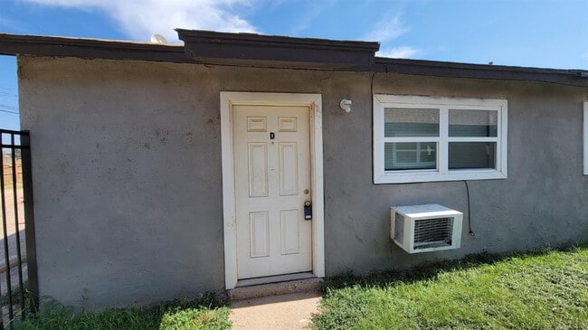 Primary Photo - 224 Avenue S
