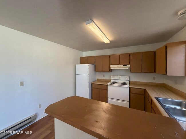 Building Photo - 408 Madison Ave