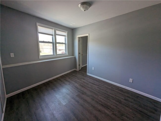 Building Photo - 3144 Rte 9W