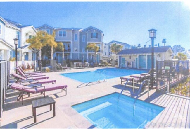 Building Photo - 515 Surfbird Ln