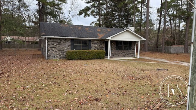 Building Photo - 806 W Oxford Ln