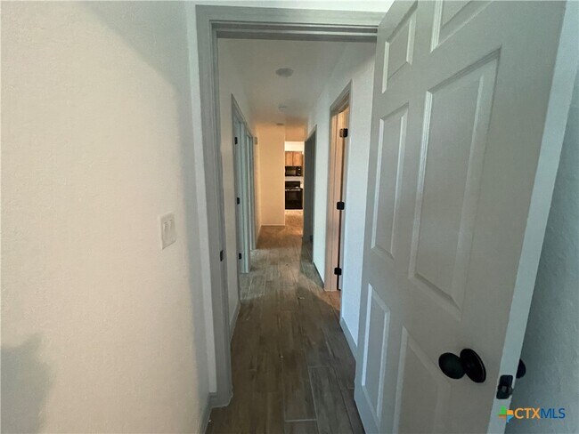 Building Photo - 2408 Duntov Dr