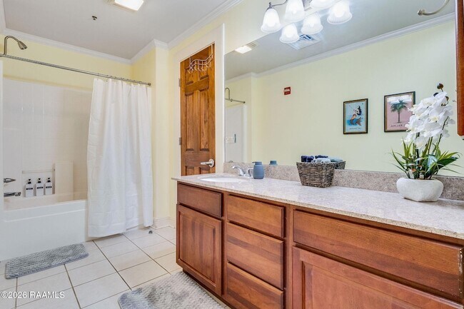 Building Photo - 500 Jefferson St