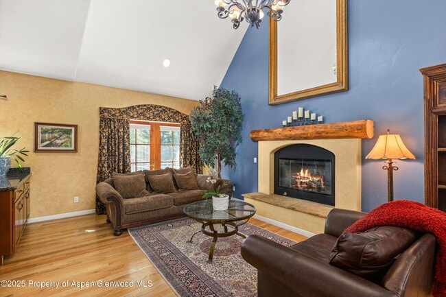 Building Photo - 7 Buckskin Ct