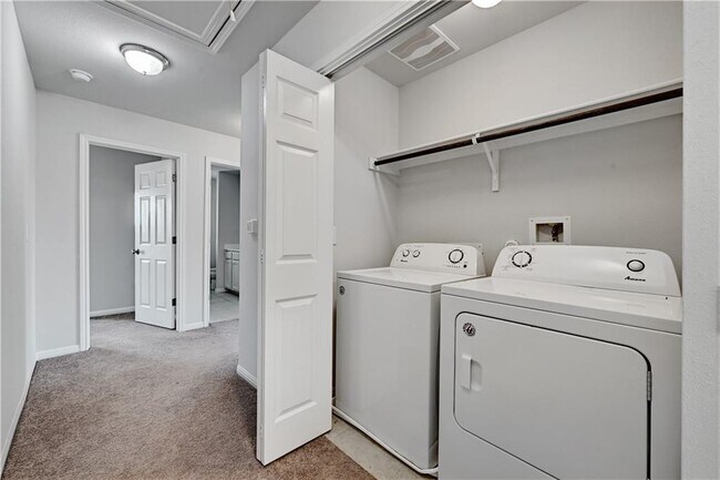Building Photo - 6408 Owl Creek Ln