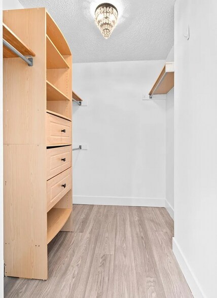 Building Photo - 1625 Larimer St