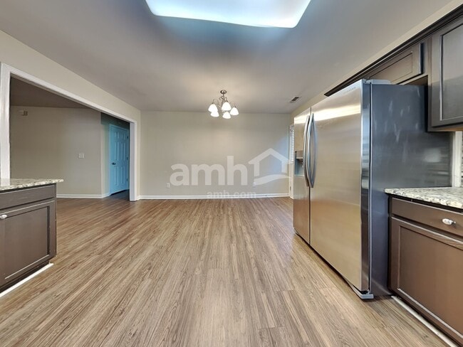 Building Photo - 5729 Brookfield Pointe Dr