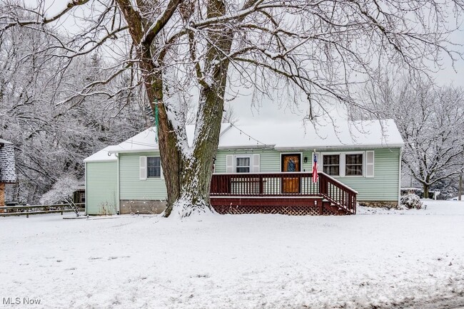 Building Photo - 301 Bogart Rd