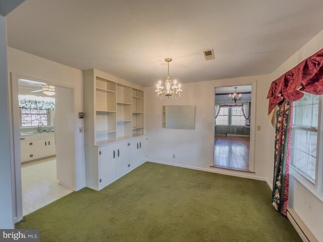 Building Photo - 194 Red Hill Rd