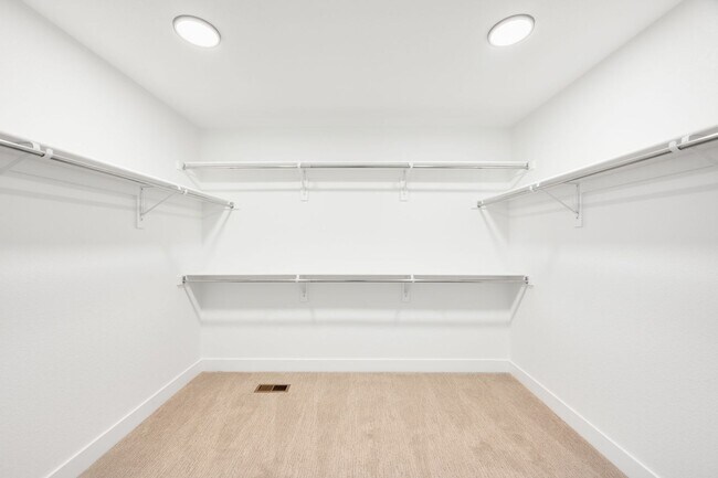 Building Photo - Brand New 3BD, 4BA Half-Duplex in Villa Park with Back Yard