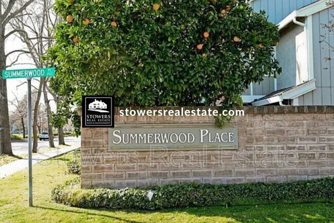 Building Photo - 112 Summerwood Pl