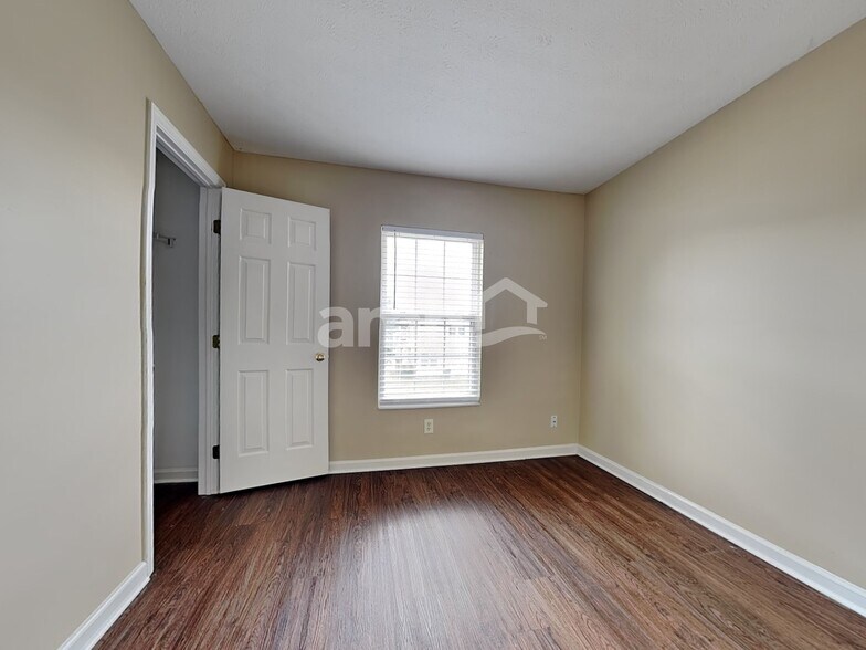 Building Photo - 4239 King Bird Ln
