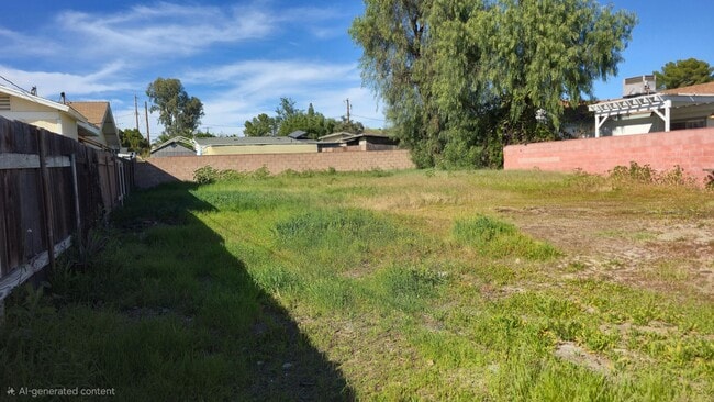 Building Photo - 2-Bedroom Single-Family Home in Pacoima – Large Fenced Yard & Garage