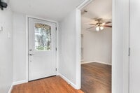 Building Photo - Great Entertaining Spaces!
