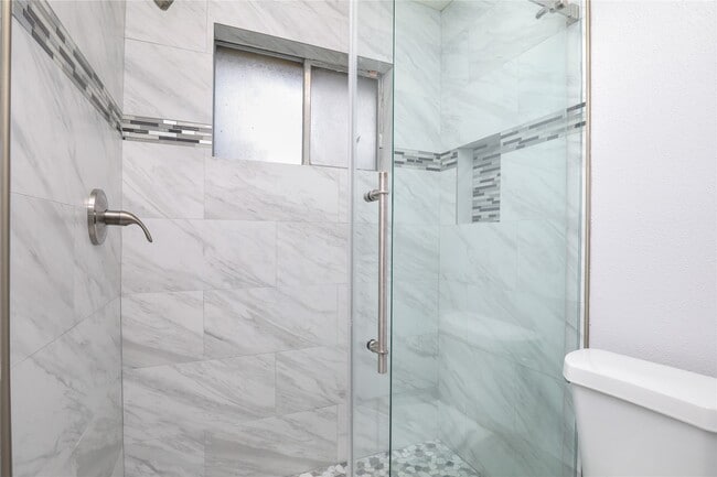 Building Photo - 2703 Heritage Colony Dr