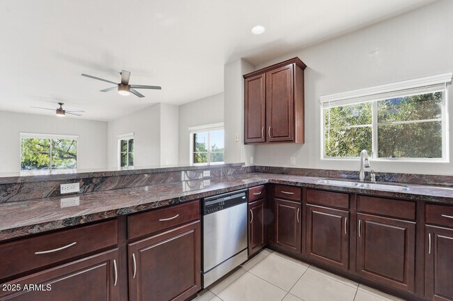 Building Photo - 5350 E Deer Valley Dr