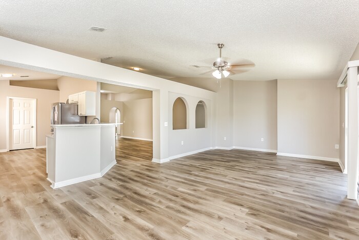 Building Photo - 9611 Watershed Dr E