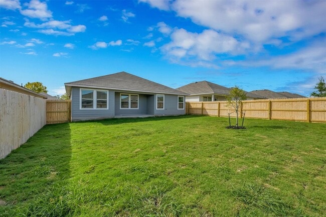 Building Photo - 225 Pecos Dr