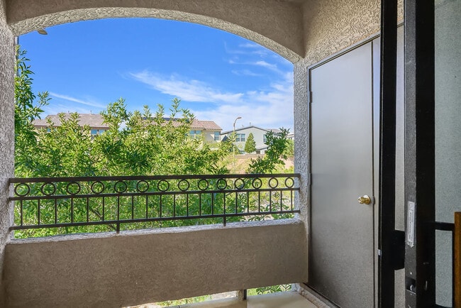 Building Photo - 8250 GRAND CANYONUNIT