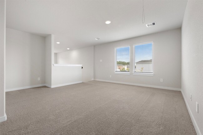 Building Photo - 251 Charles Rdg Dr