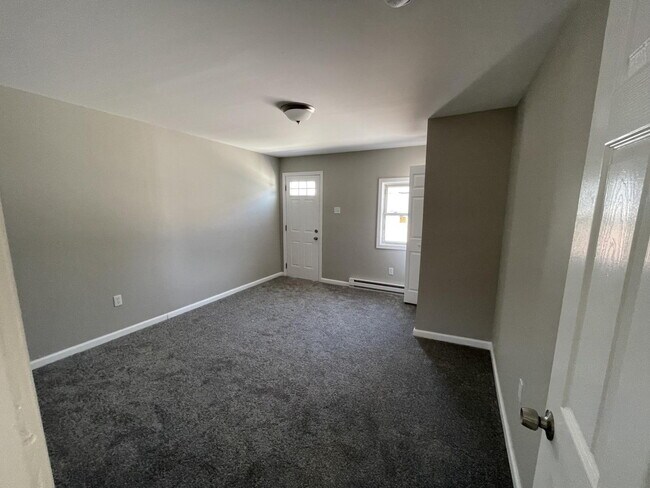 Building Photo - "Charming 3-Bedroom Haven on East Market Street – Your Perfect York Retreat!"